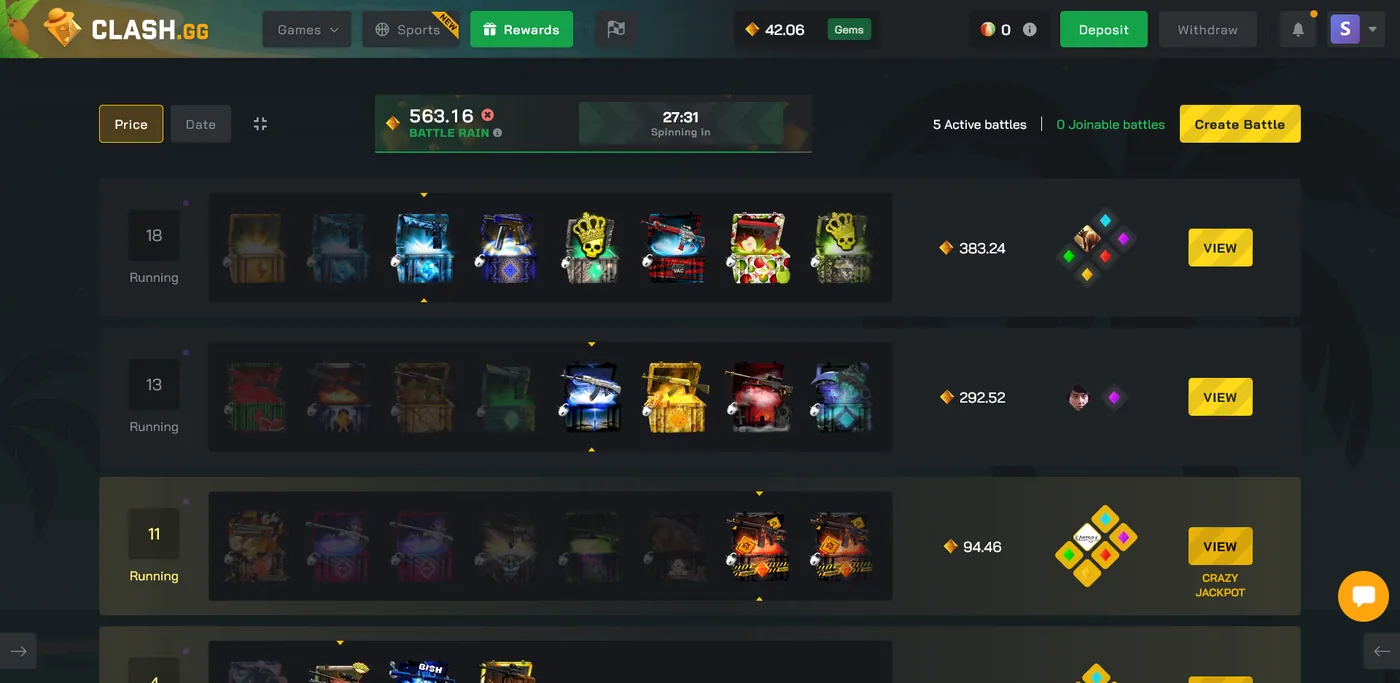 Clash.gg Case Battles mode with players opening identical cases head to head